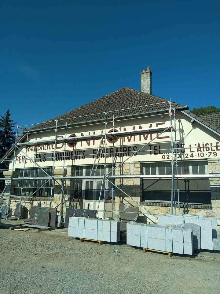Quelles sont les étapes d'un ravalement de façade ? L'Aigle